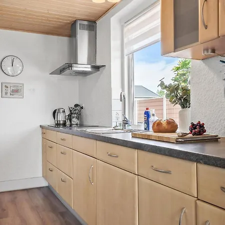 3 Bedroom Awesome In Ferienhaus